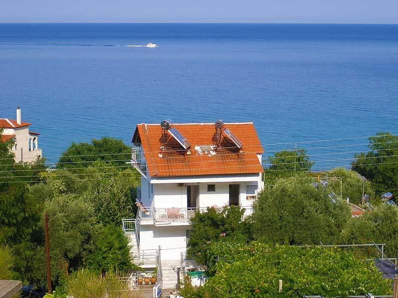 House Mantesos Kinira Exterior foto