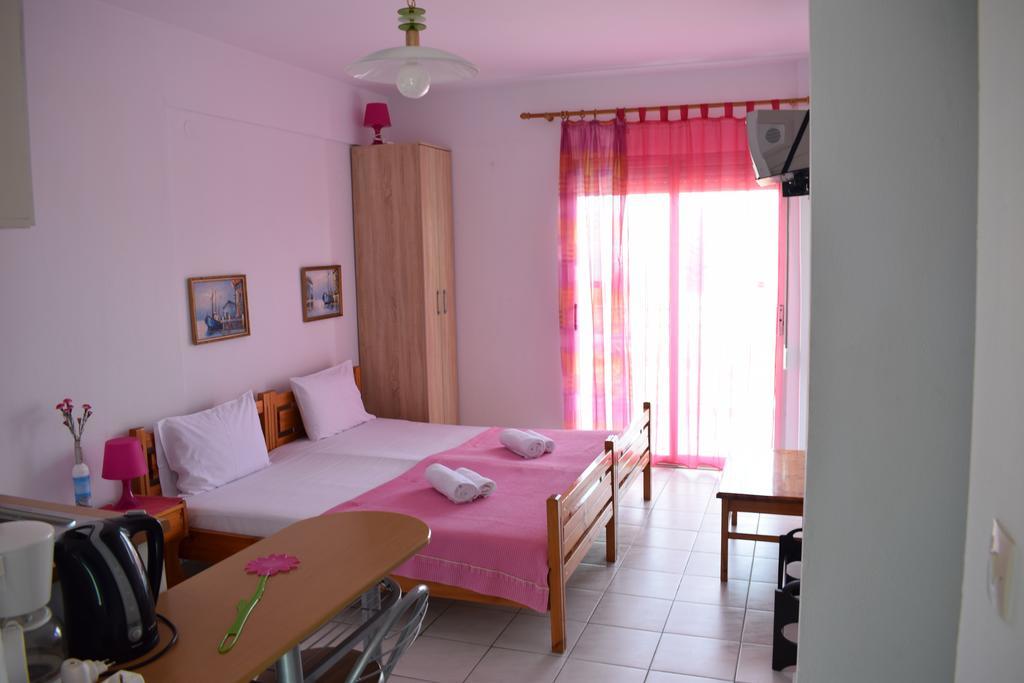 House Mantesos Kinira Exterior foto